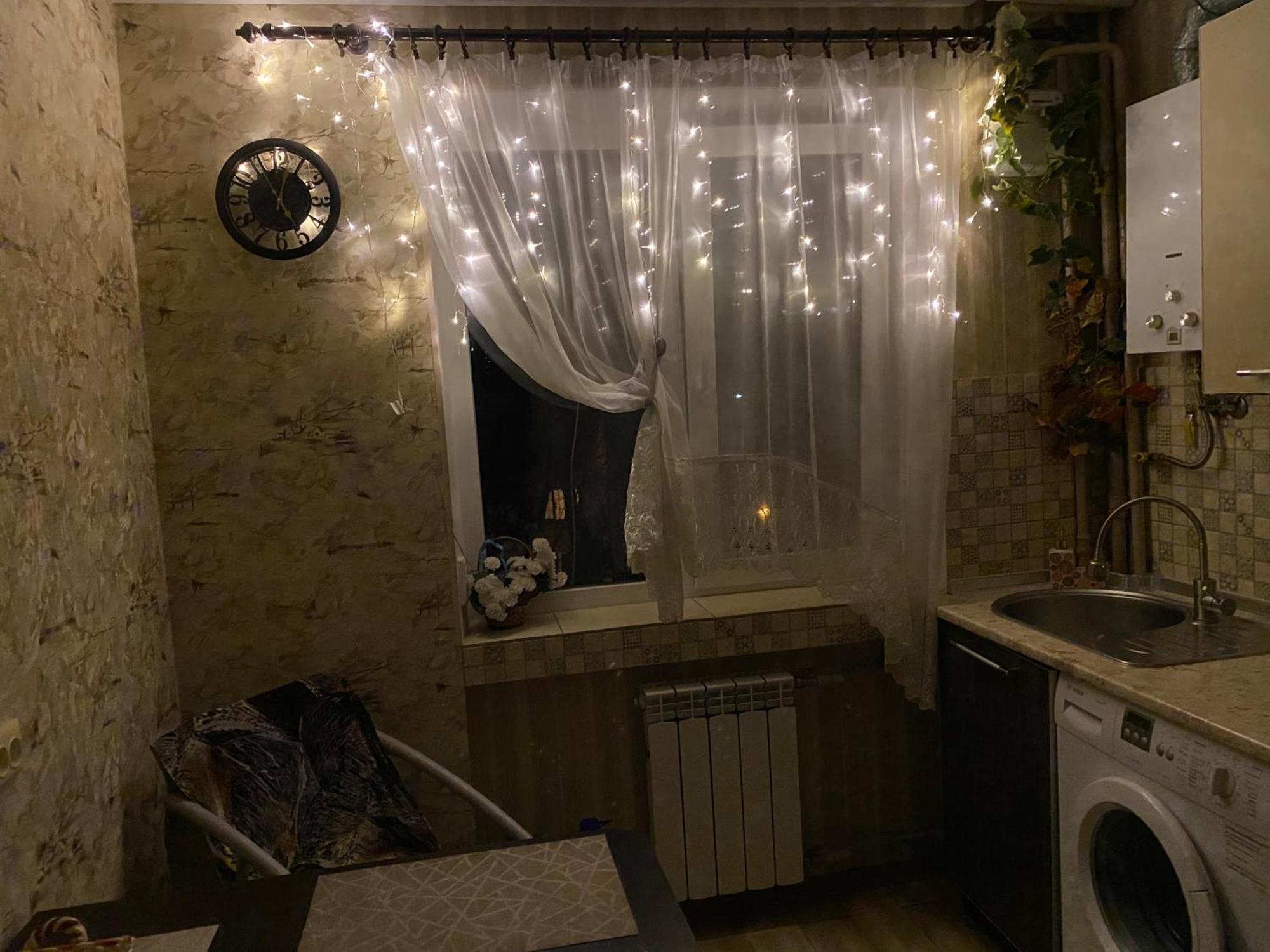 Апартаменты 30 м2 на Сергея Есенина 11 Харьков Экстерьер фото