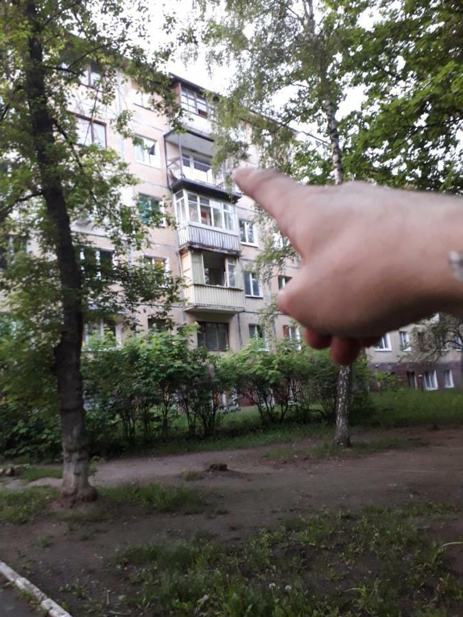 Апартаменты 30 м2 на Сергея Есенина 11 Харьков Экстерьер фото